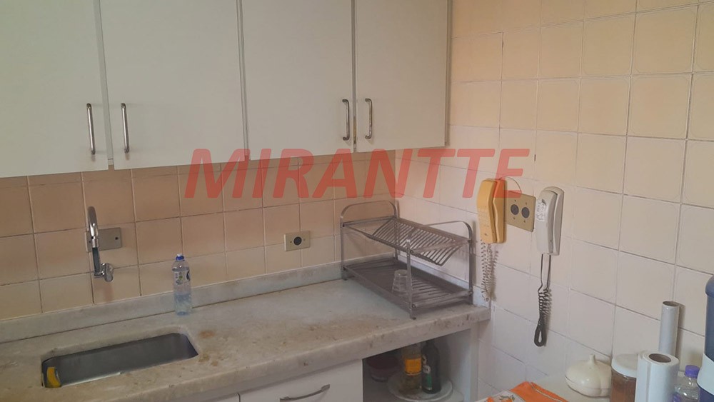Apartamento com 3 quartos em Chora Menino