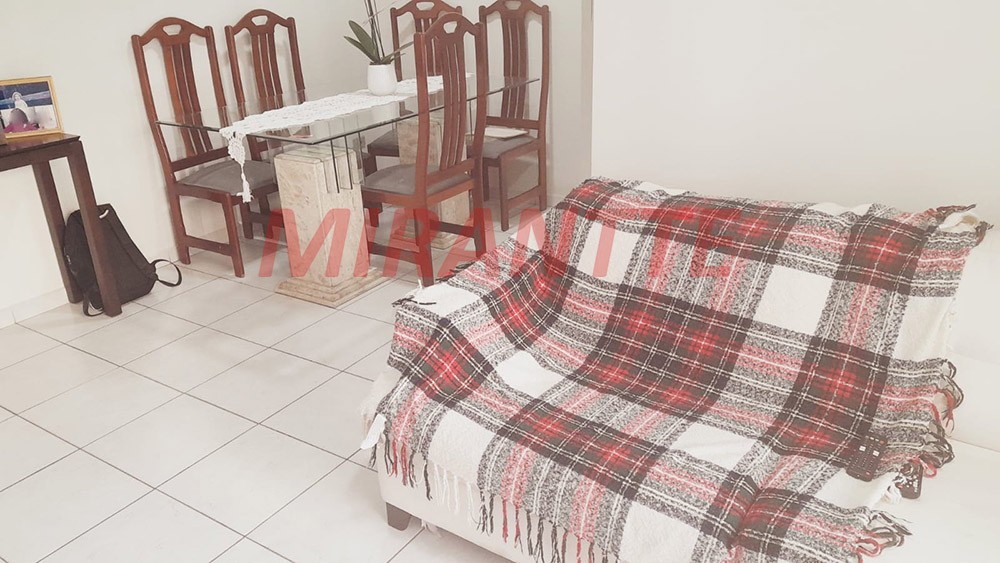 Apartamento com 3 quartos em Chora Menino