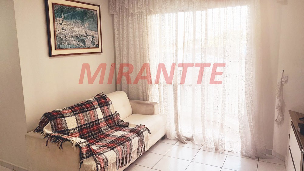 Apartamento com 3 quartos em Chora Menino