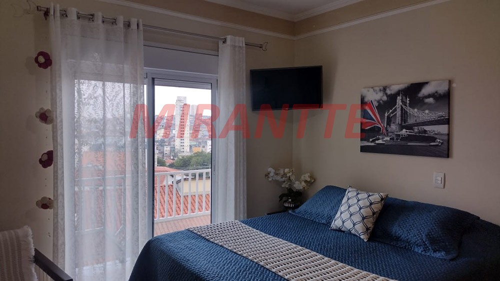 Sobrado de 200m² com 3 quartos em Vila Nivi