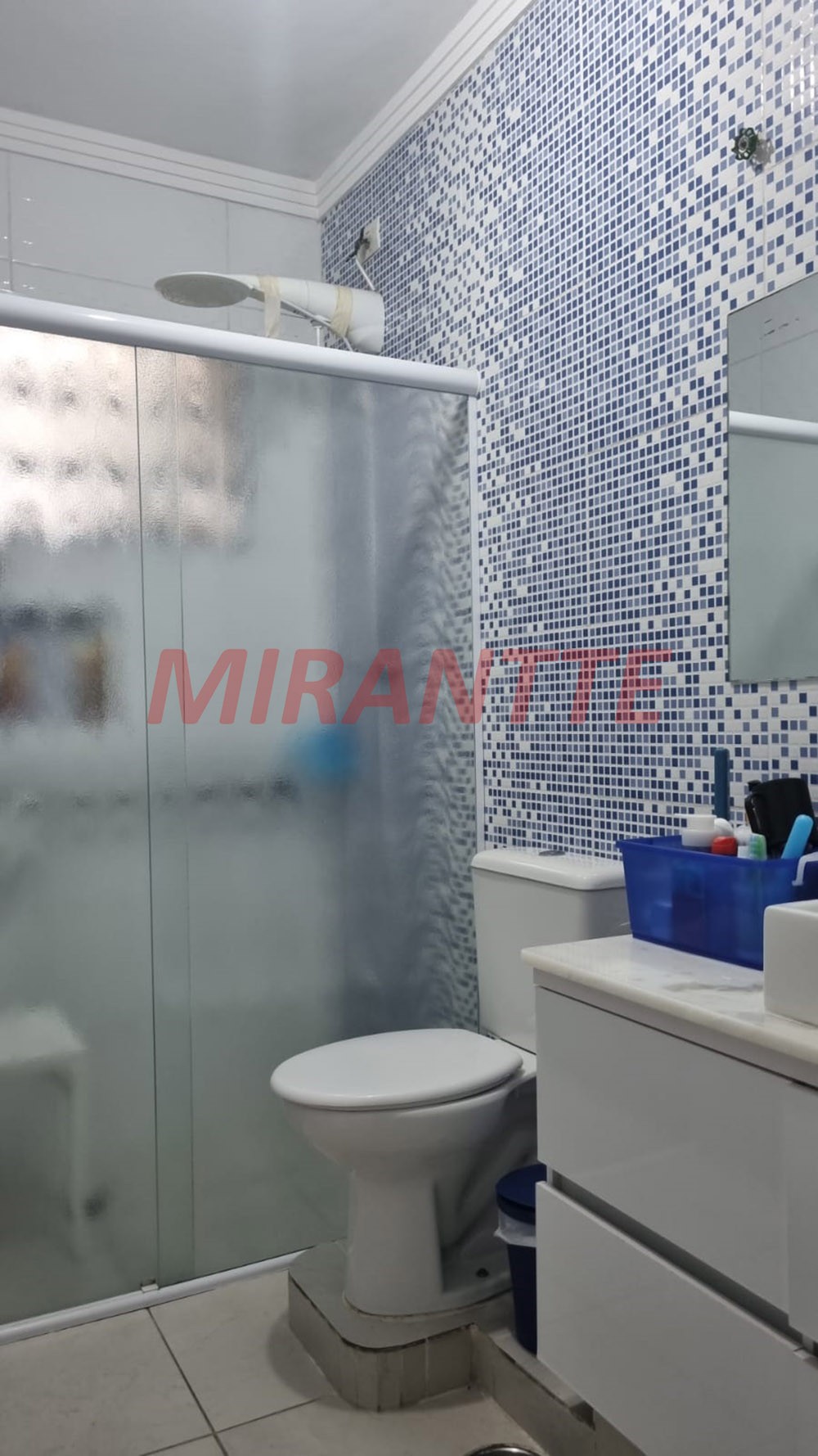Sobrado de 137m² com 3 quartos em Água Fria