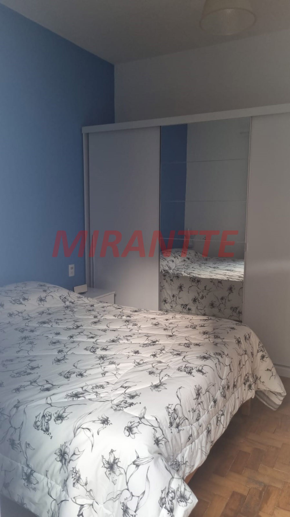 Sobrado de 137m² com 3 quartos em Água Fria