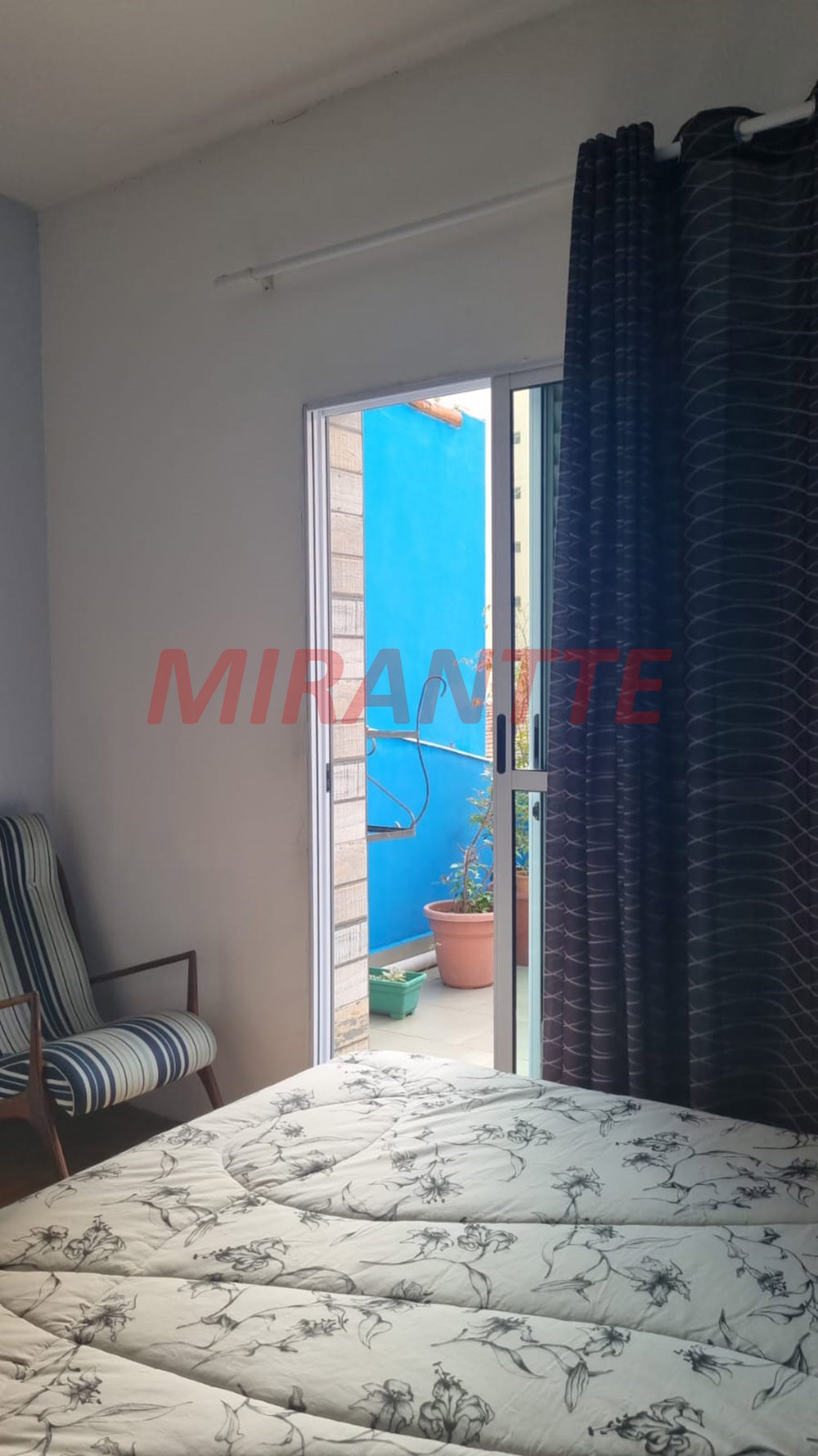 Sobrado de 137m² com 3 quartos em Água Fria