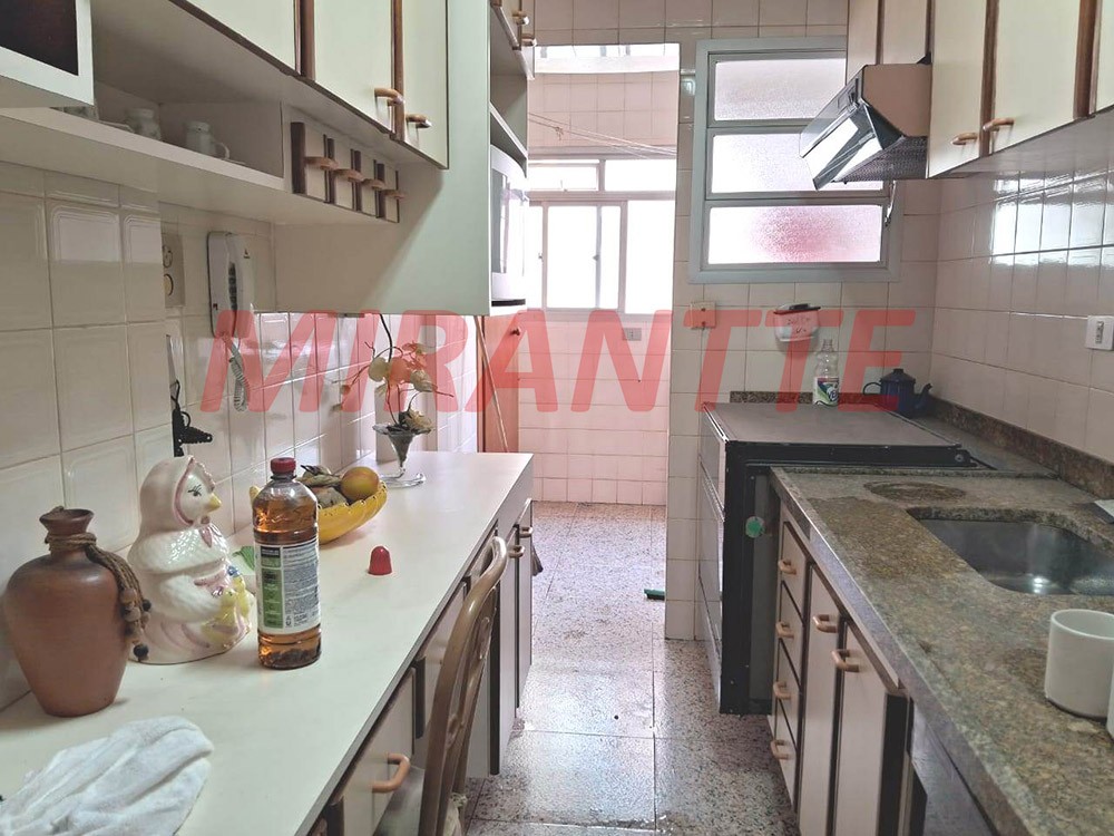 Apartamento de 72m² com 3 quartos em Santana