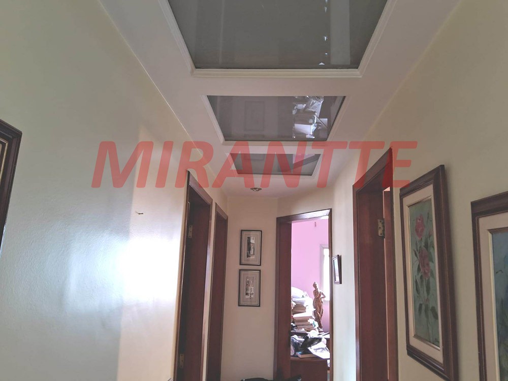Apartamento de 72m² com 3 quartos em Santana