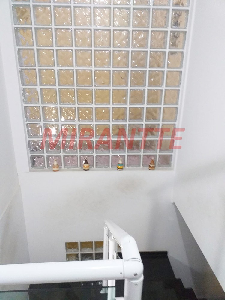Sobrado de 290m² com 3 quartos em Jardim City