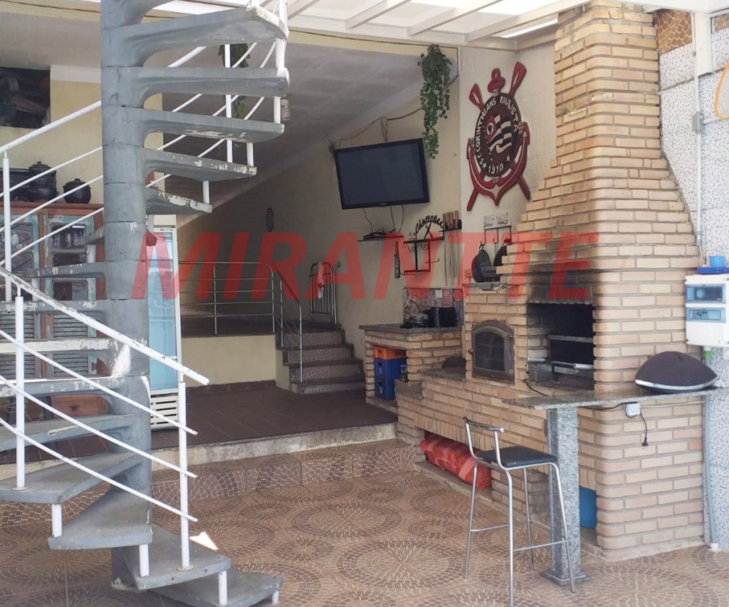 Sobrado de 290m² com 3 quartos em Jardim City