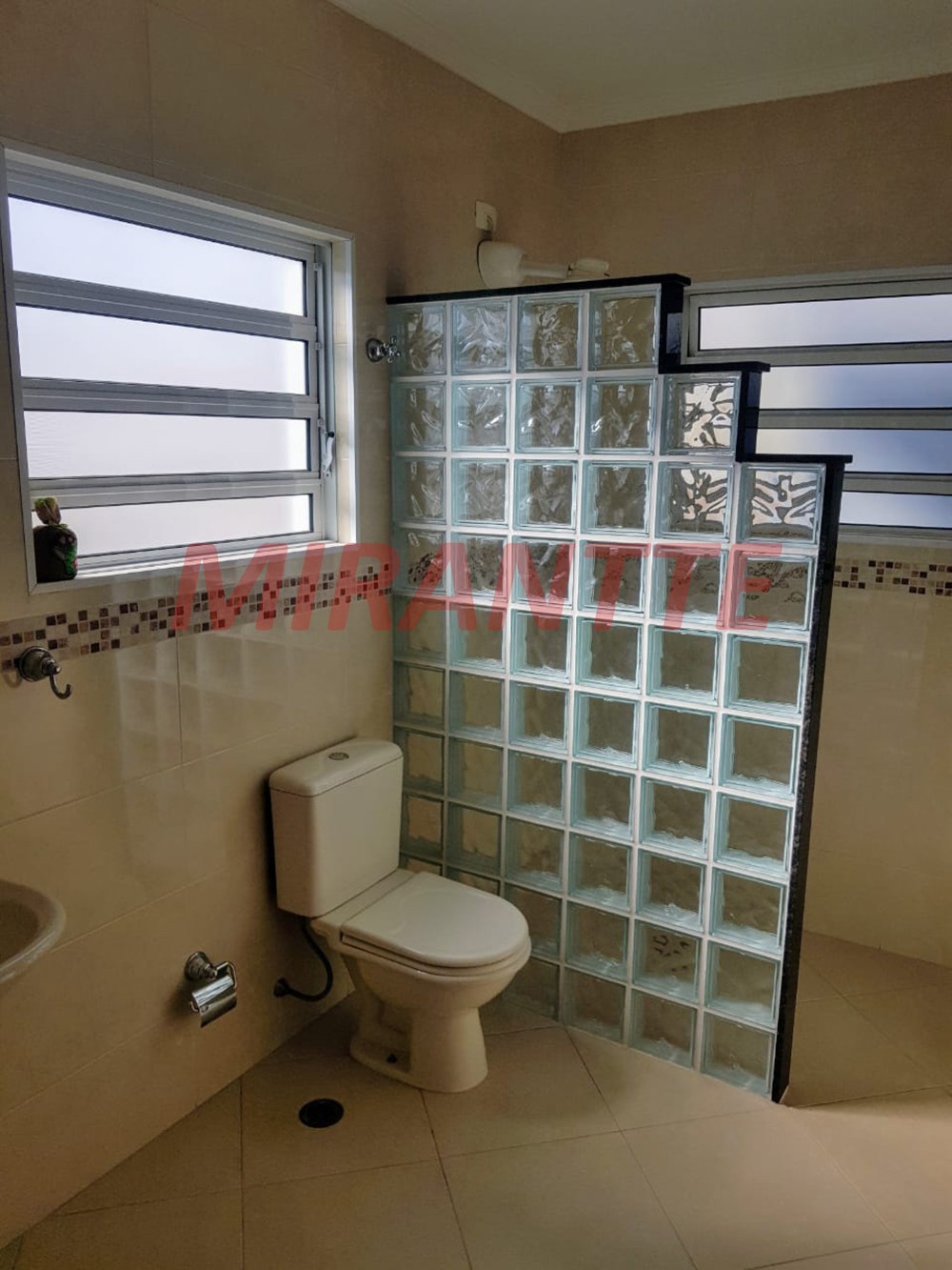 Sobrado de 270m² com 3 quartos em Mandaqui