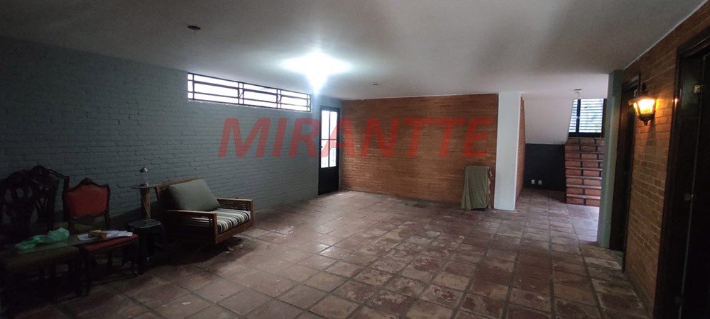 Sobrado de 227m² com 3 quartos em Jardim Laranjeiras