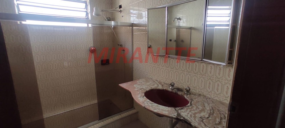 Sobrado de 227m² com 3 quartos em Jardim Laranjeiras