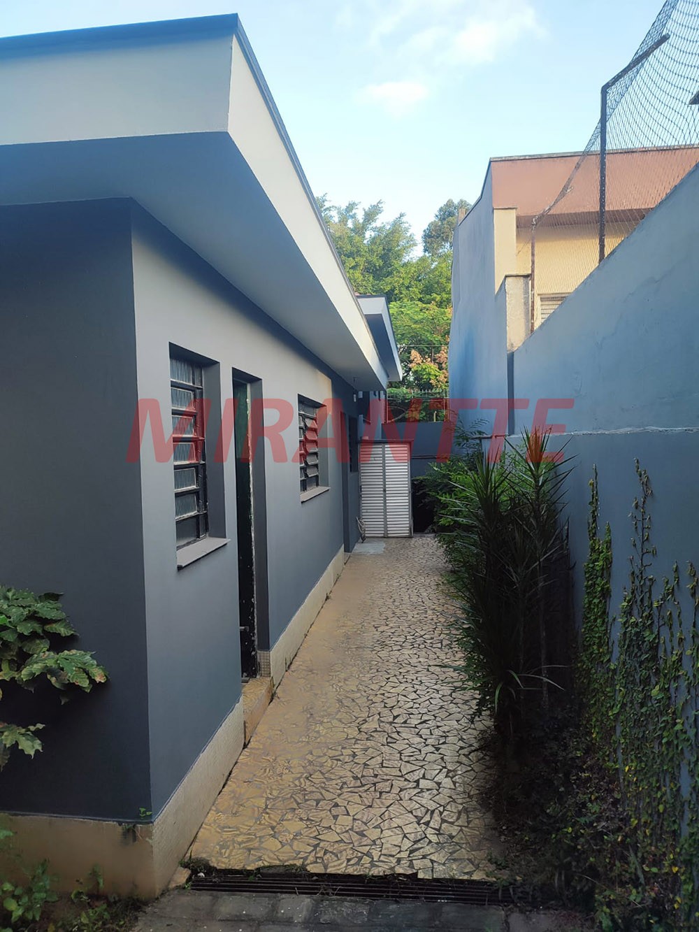 Sobrado de 227m² com 3 quartos em Jardim Laranjeiras