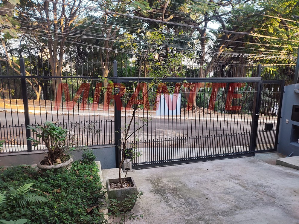 Sobrado de 227m² com 3 quartos em Jardim Laranjeiras