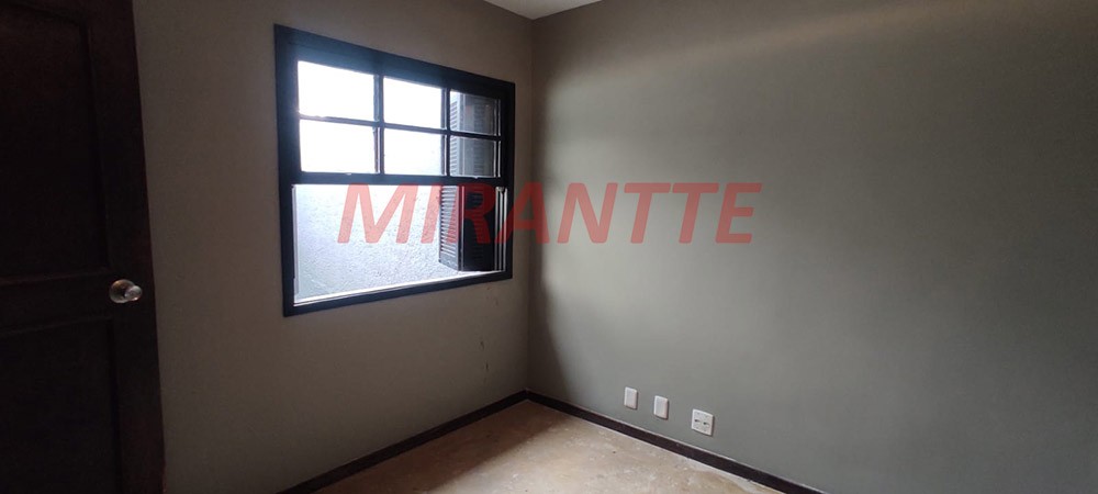Sobrado de 227m² com 3 quartos em Jardim Laranjeiras