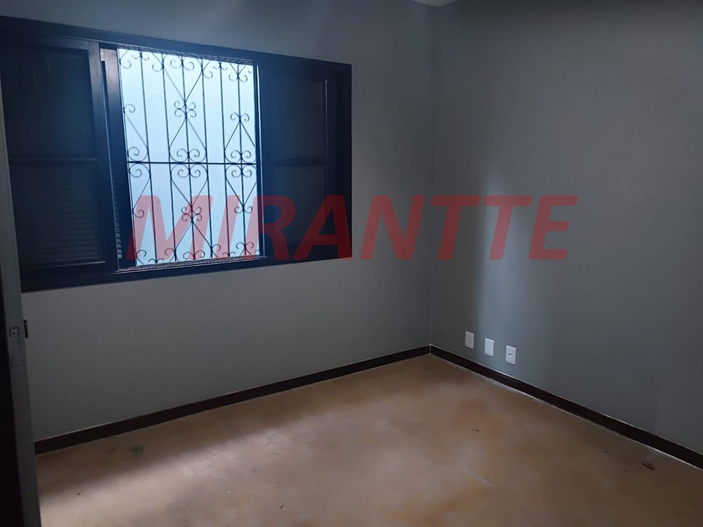 Sobrado de 227m² com 3 quartos em Jardim Laranjeiras