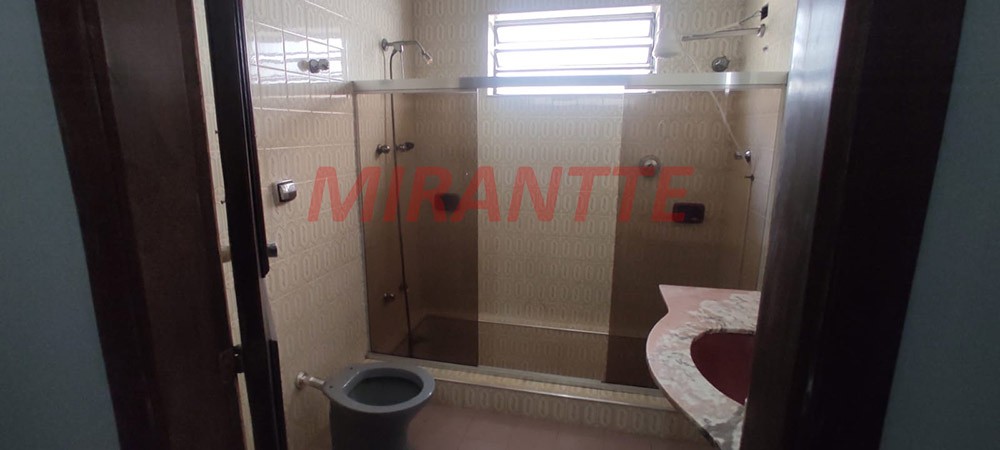 Sobrado de 227m² com 3 quartos em Jardim Laranjeiras