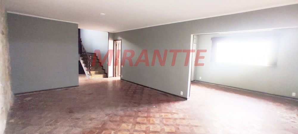 Sobrado de 227m² com 3 quartos em Jardim Laranjeiras