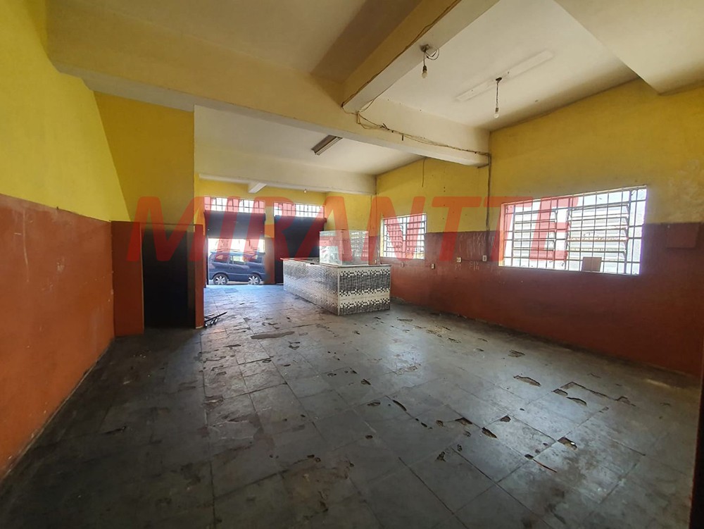 Comercial de 300m² com 3 quartos em Vila Gustavo