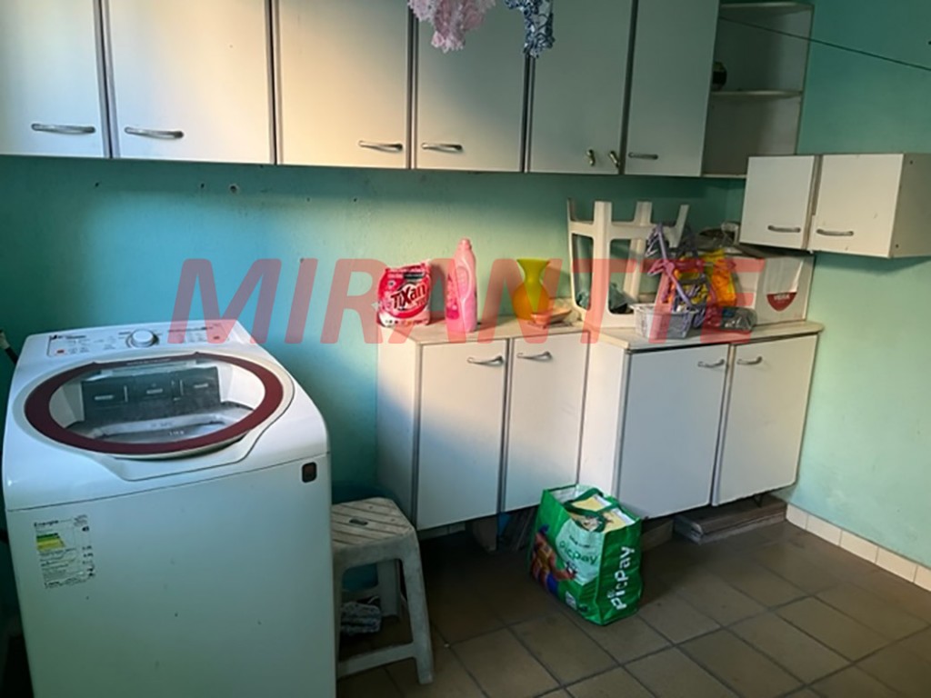 Sobrado de 90m² com 2 quartos em Vila Aurora