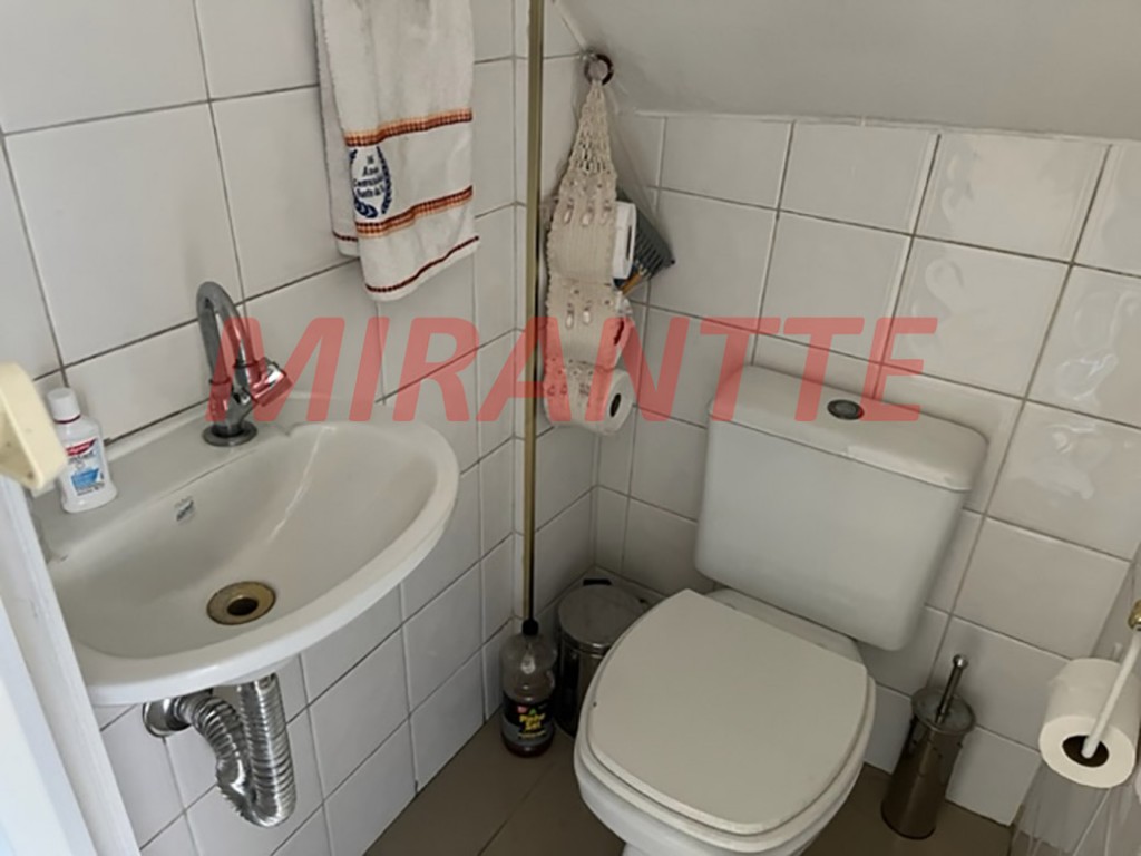 Sobrado de 90m² com 2 quartos em Vila Aurora