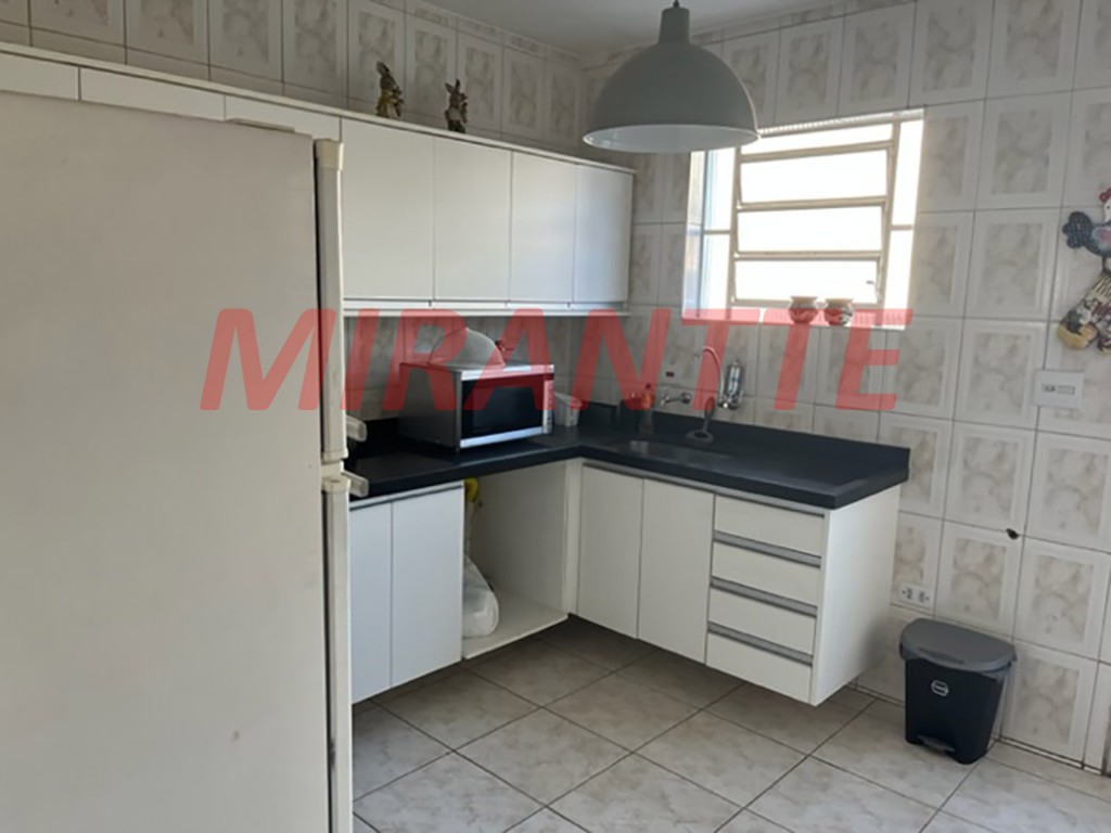 Sobrado de 90m² com 2 quartos em Vila Aurora