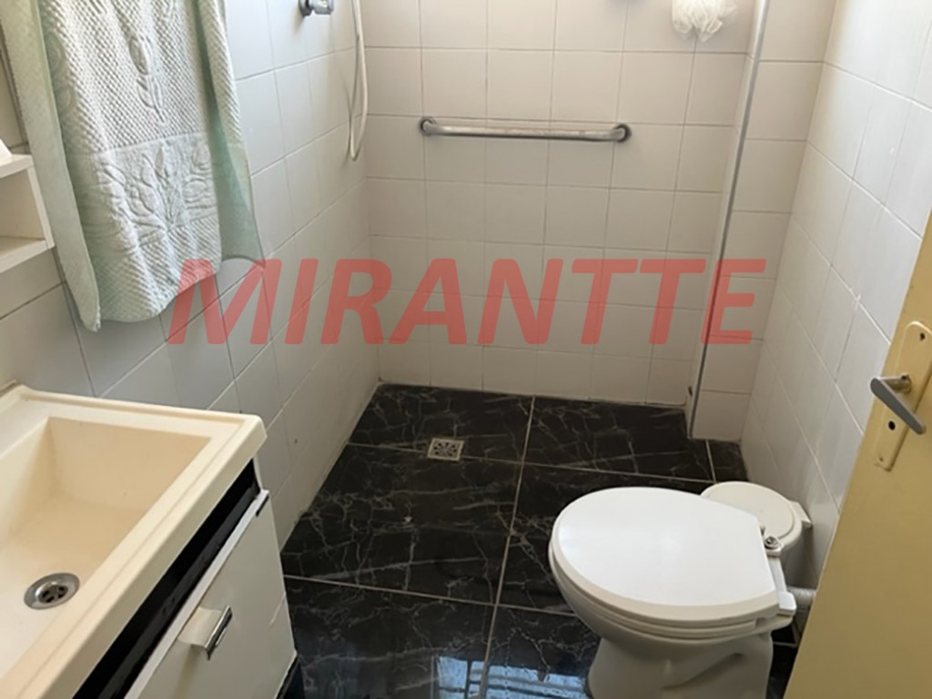 Sobrado de 90m² com 2 quartos em Vila Aurora
