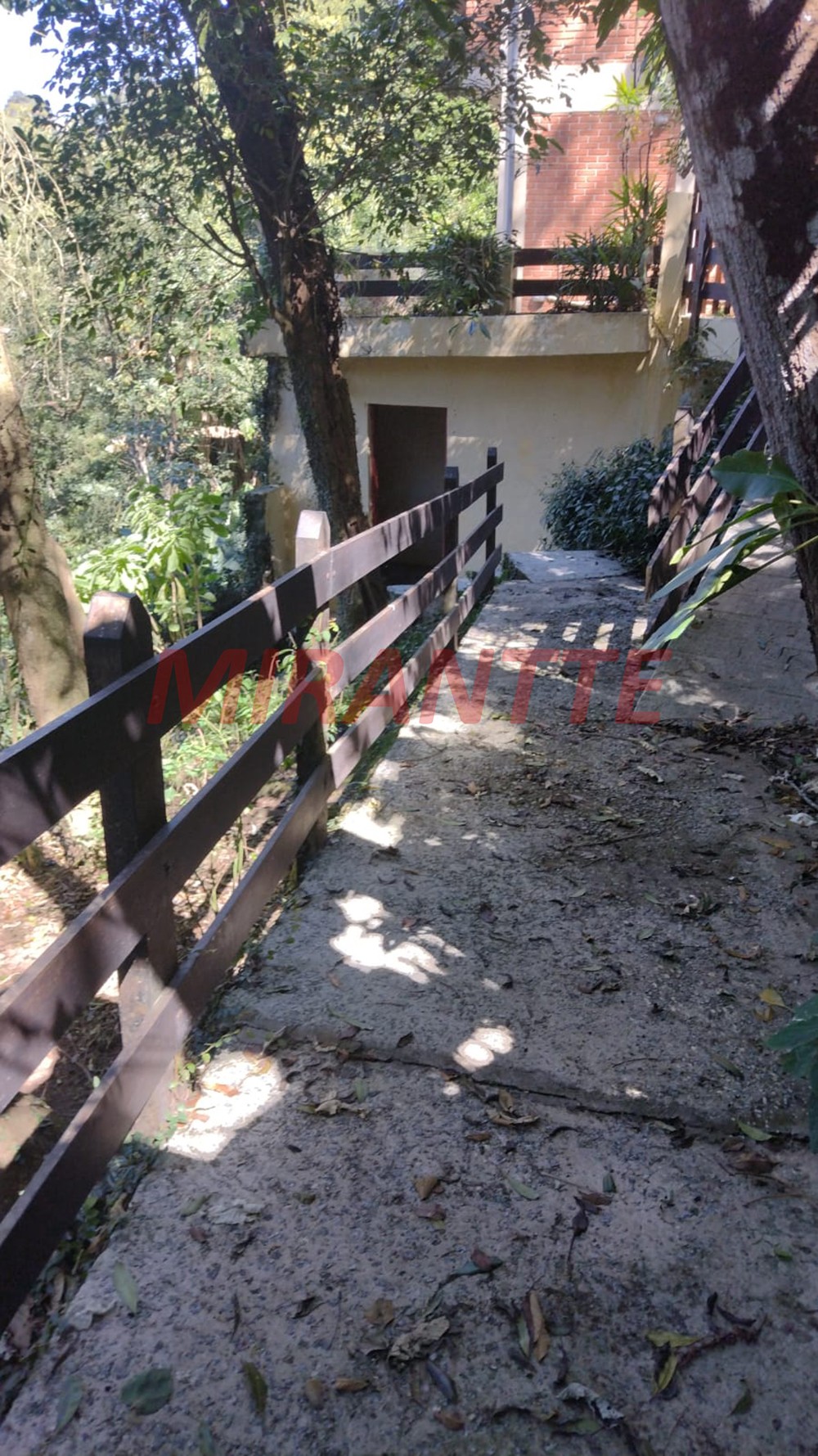 Casa terrea de 200m² com 3 quartos em Serra da Cantareira