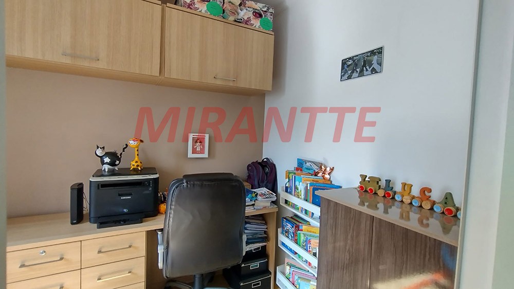 Apartamento com 3 quartos em Pedra Branca