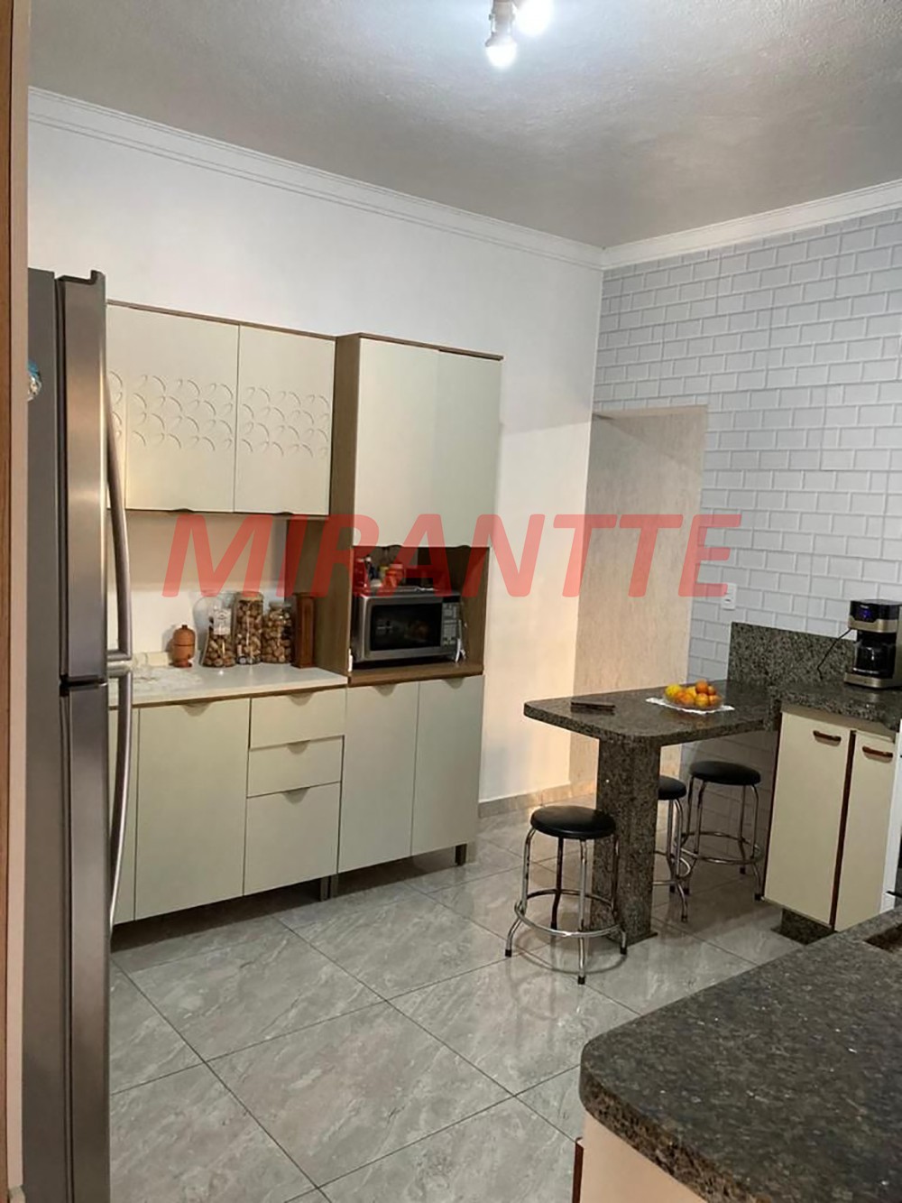ChÁcara de 350m² com 4 quartos em Terra Preta