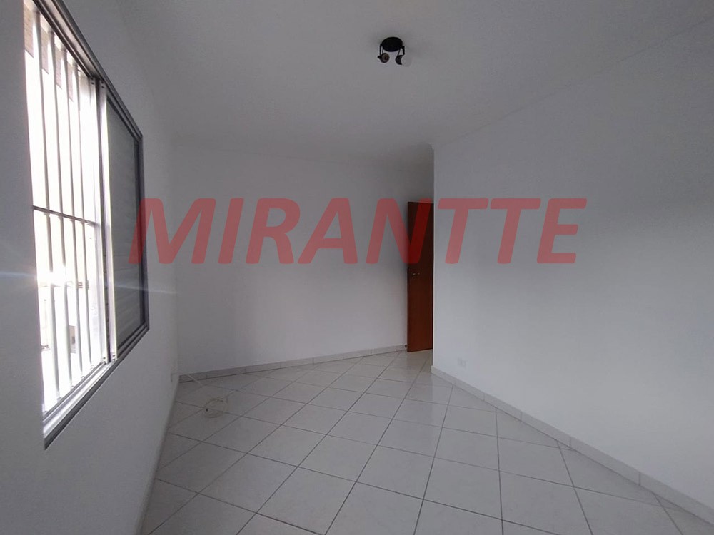 Apartamento com 2 quartos em Jardim Santa Mena
