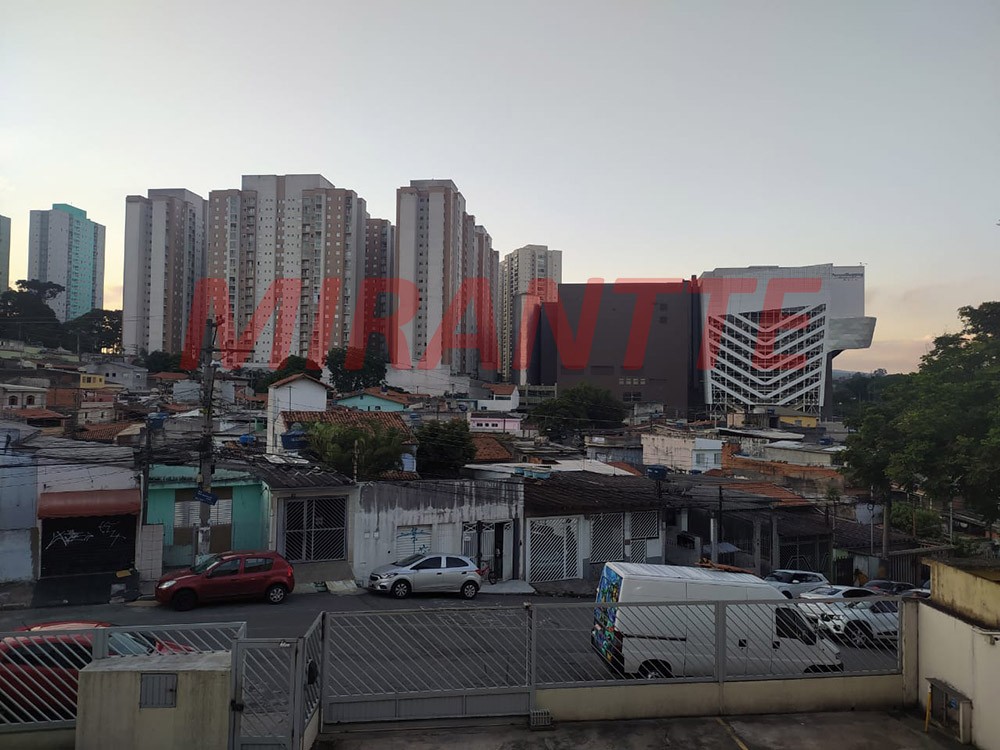 Apartamento com 2 quartos em Jardim Santa Mena