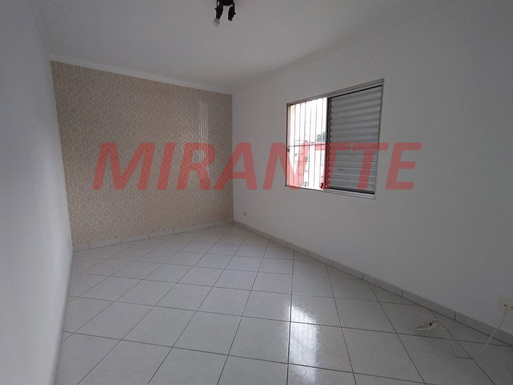 Apartamento com 2 quartos em Jardim Santa Mena