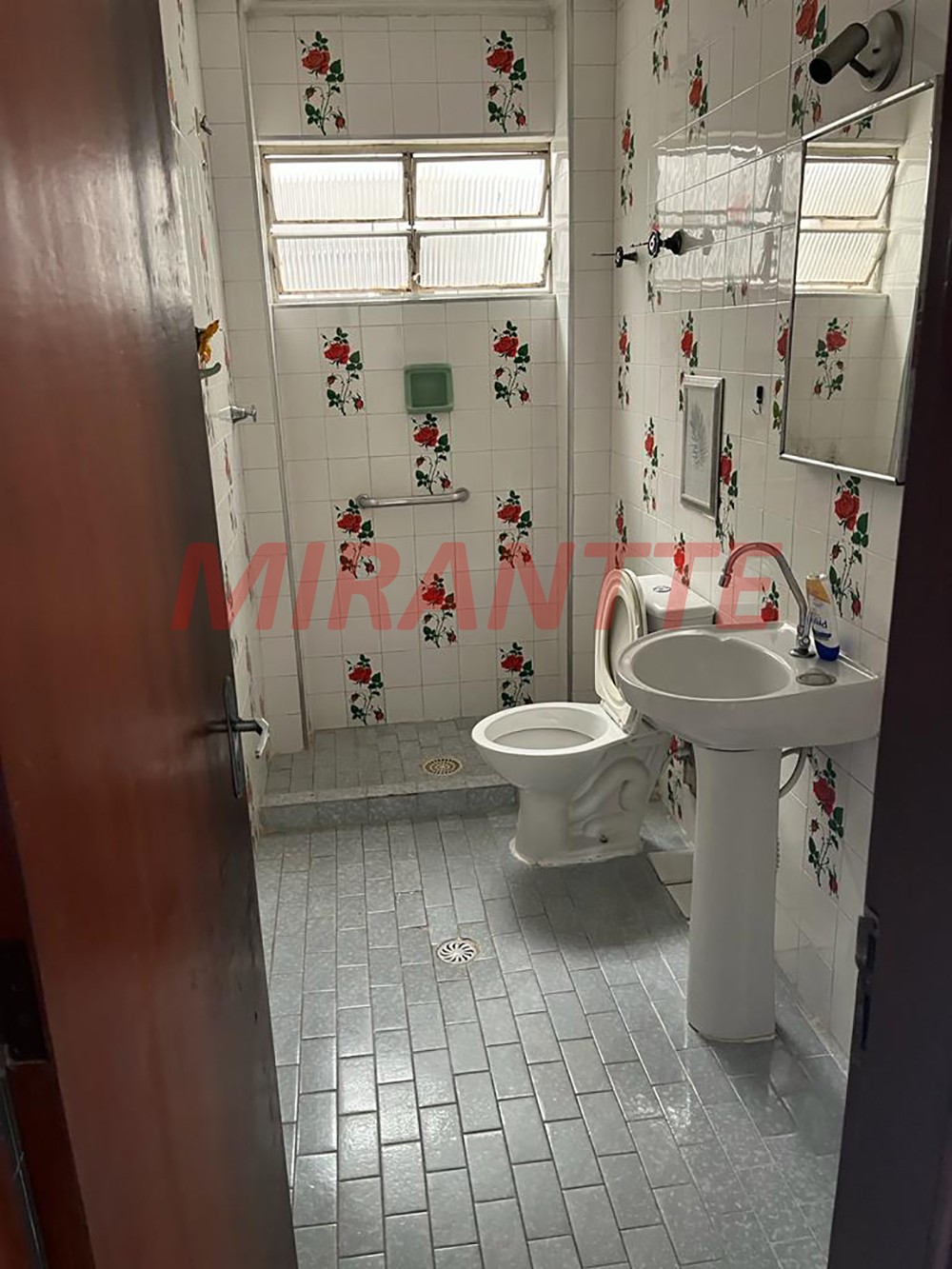 Apartamento de 75m² com 2 quartos em Santana
