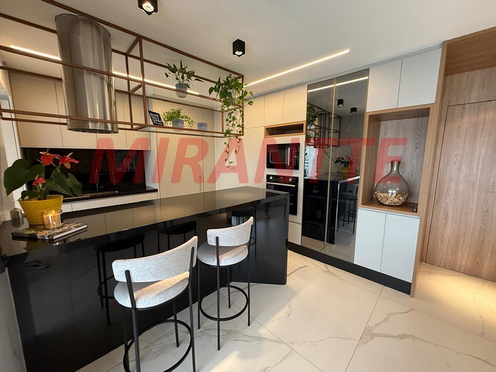 Apartamento de 120m² com 3 quartos em Santana