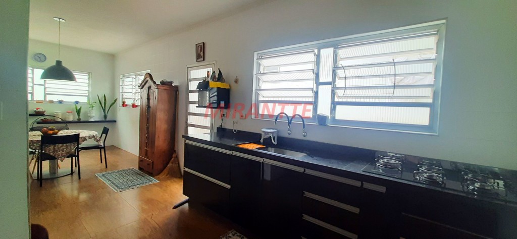 Sobrado de 200m² com 5 quartos em Freguesia do