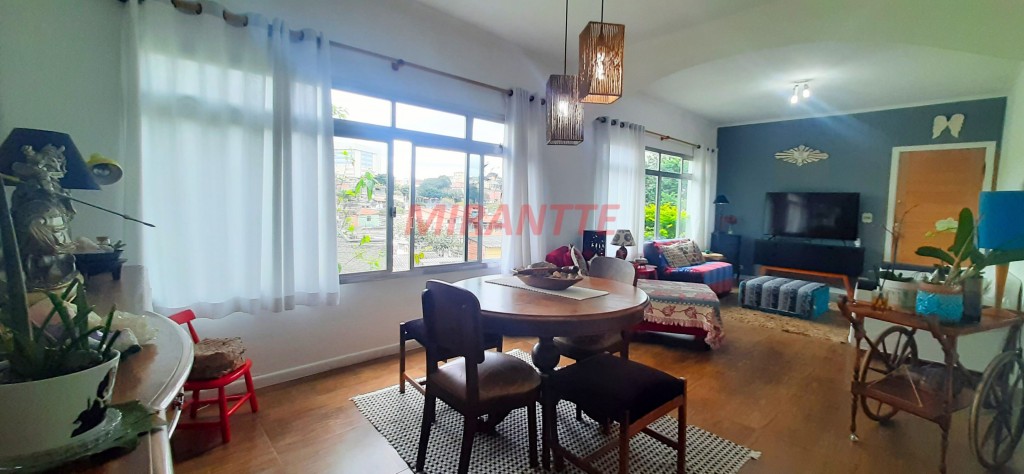 Sobrado de 200m² com 5 quartos em Freguesia do
