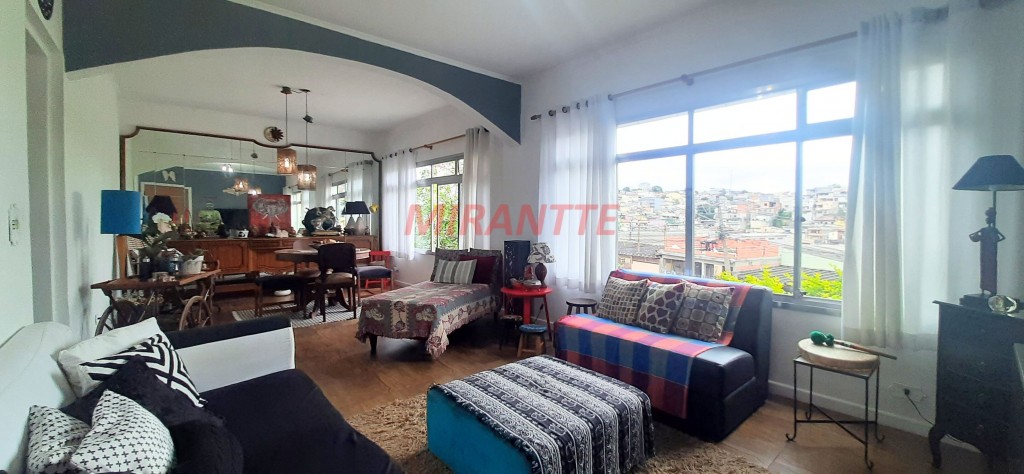 Sobrado de 200m² com 5 quartos em Freguesia do