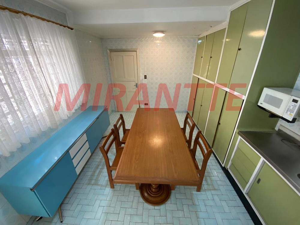 Sobrado de 102m² com 2 quartos em Vila Mazzei