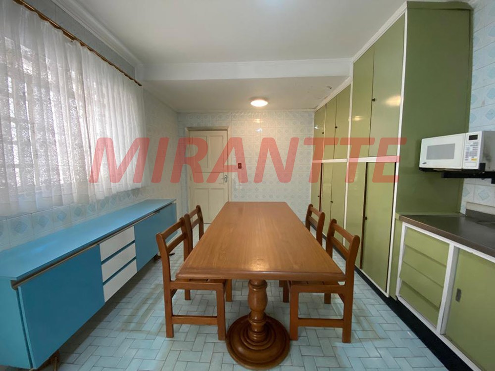 Sobrado de 102m² com 2 quartos em Vila Mazzei