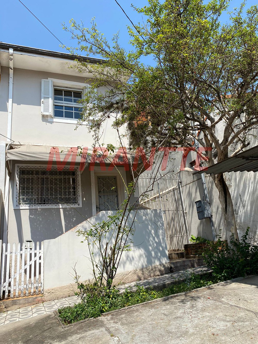 Sobrado de 102m² com 2 quartos em Vila Mazzei