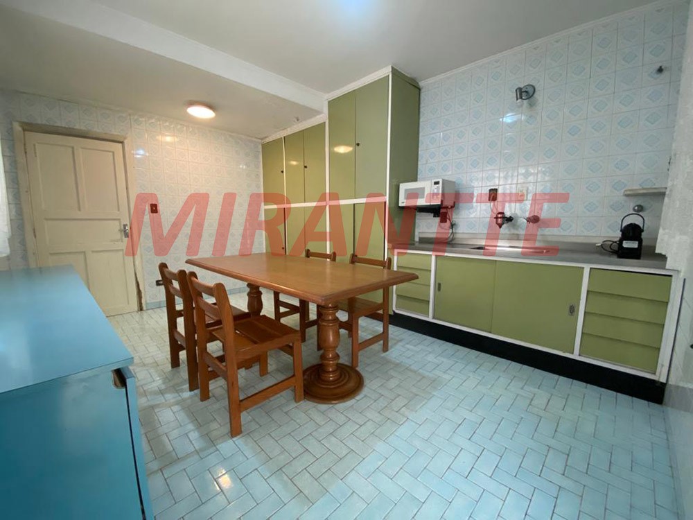 Sobrado de 102m² com 2 quartos em Vila Mazzei
