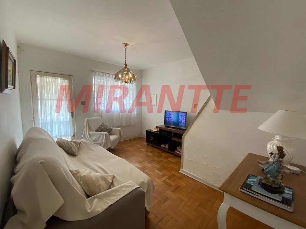 Sobrado de 102m² com 2 quartos em Vila Mazzei