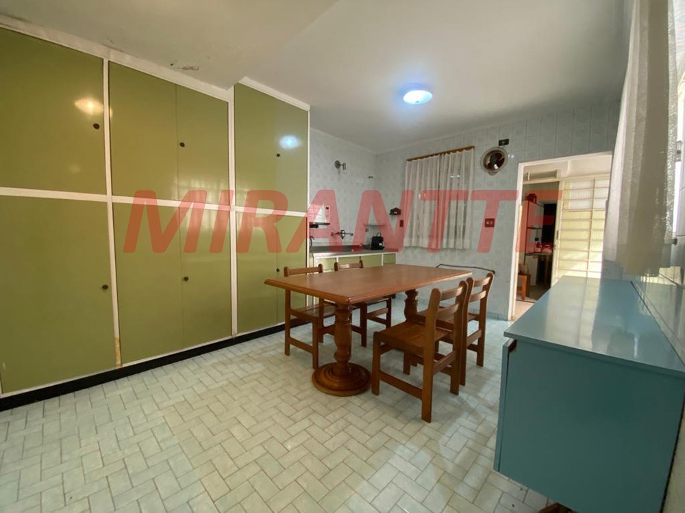 Sobrado de 102m² com 2 quartos em Vila Mazzei