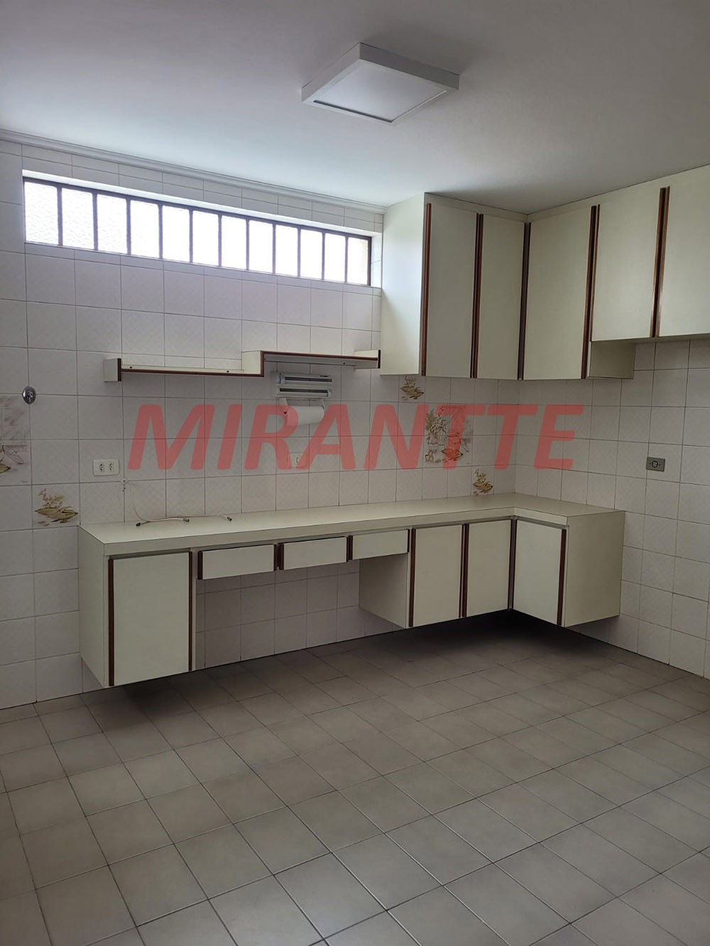 Sobrado de 161m² com 3 quartos em Jardim Paraiso
