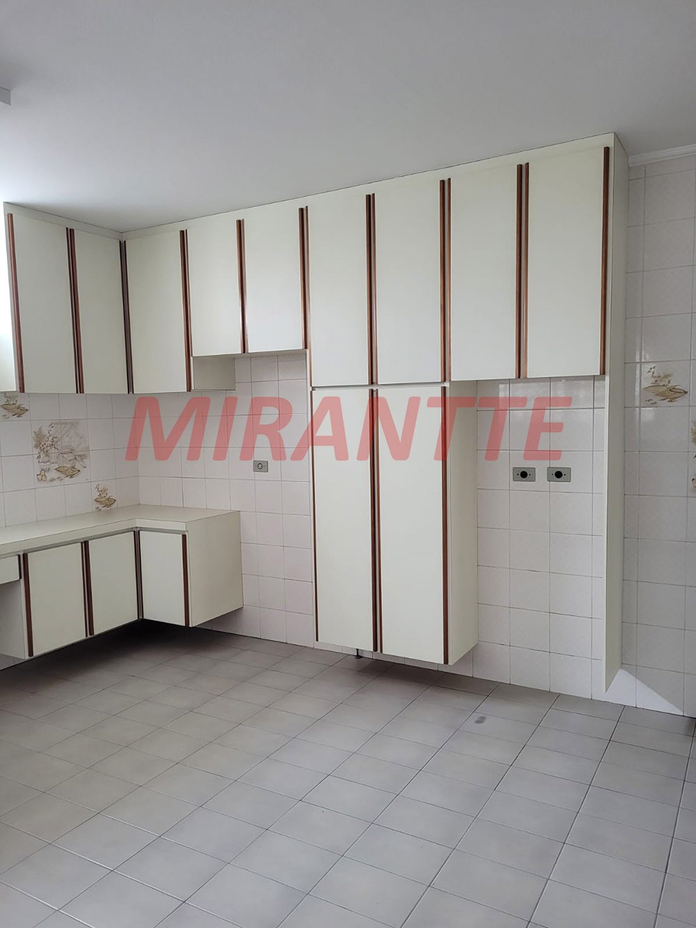 Sobrado de 161m² com 3 quartos em Jardim Paraiso