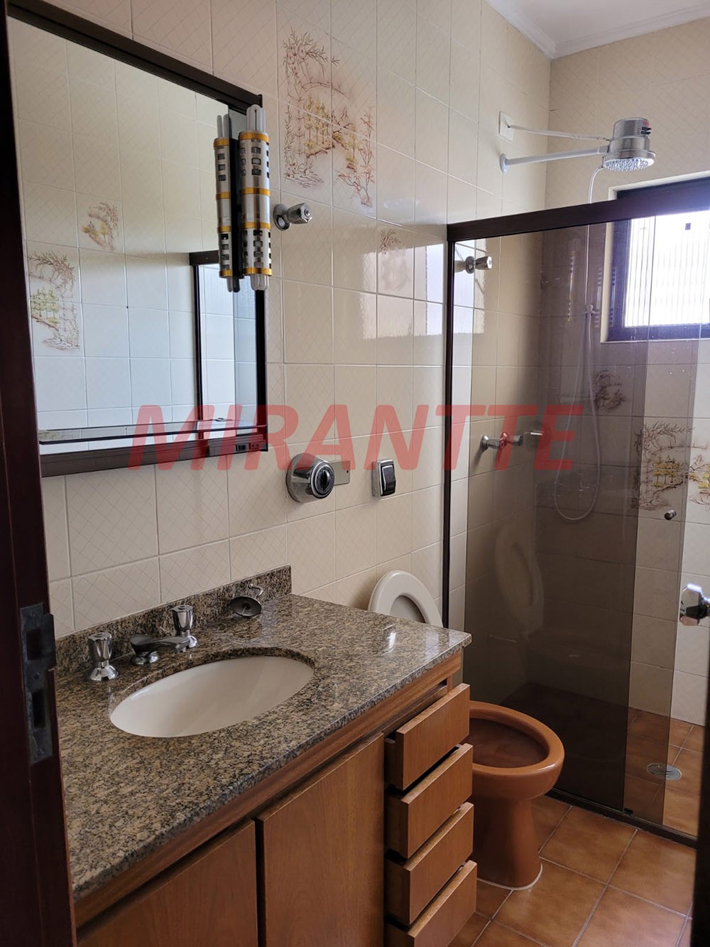 Sobrado de 161m² com 3 quartos em Jardim Paraiso
