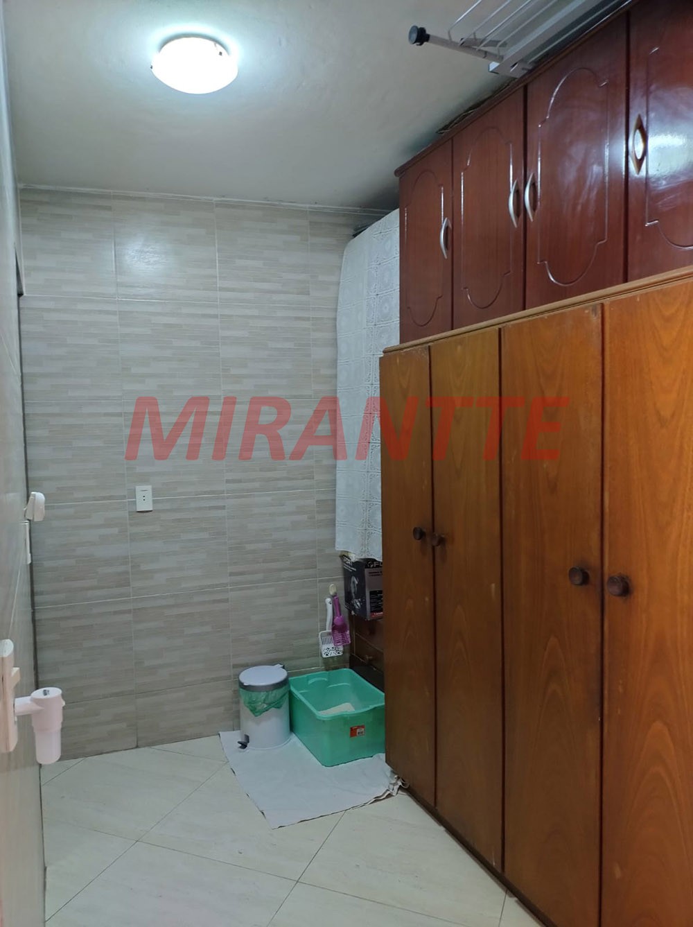 Sobrado de 350m² com 3 quartos em Limão