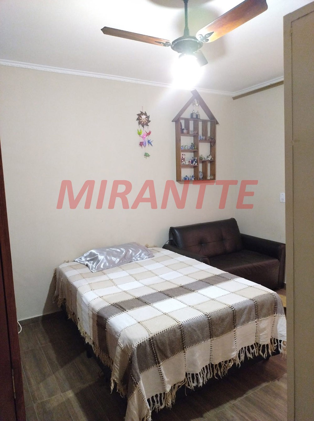 Sobrado de 350m² com 3 quartos em Limão