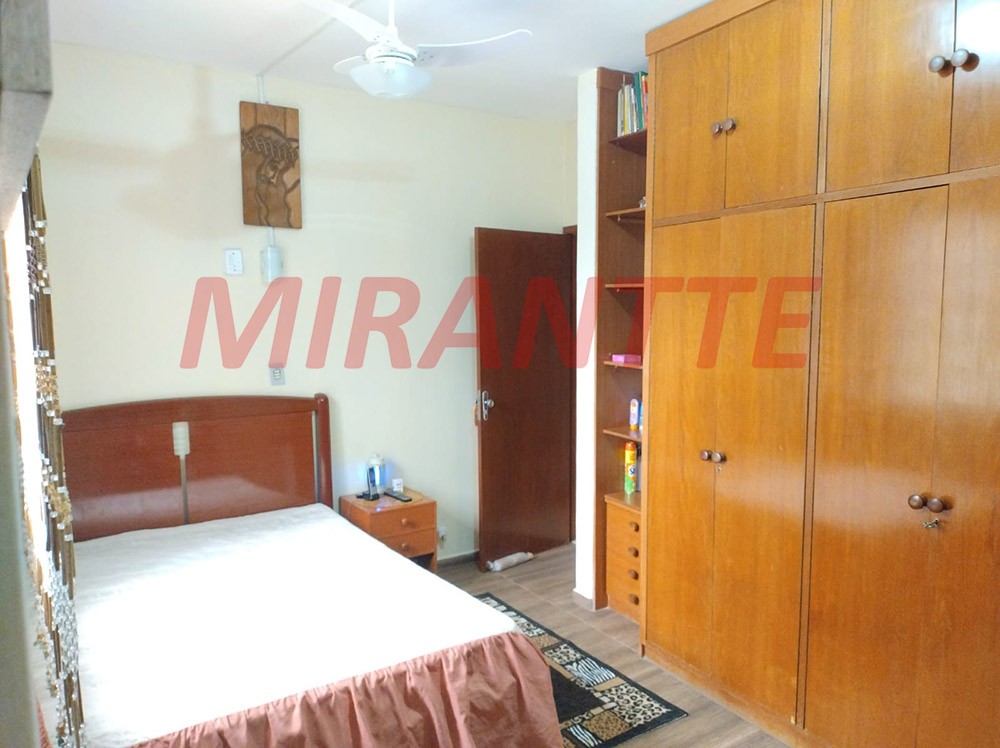 Sobrado de 350m² com 3 quartos em Limão