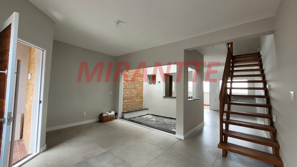 Sobrado de 140m² com 3 quartos em Vila Maria Alta