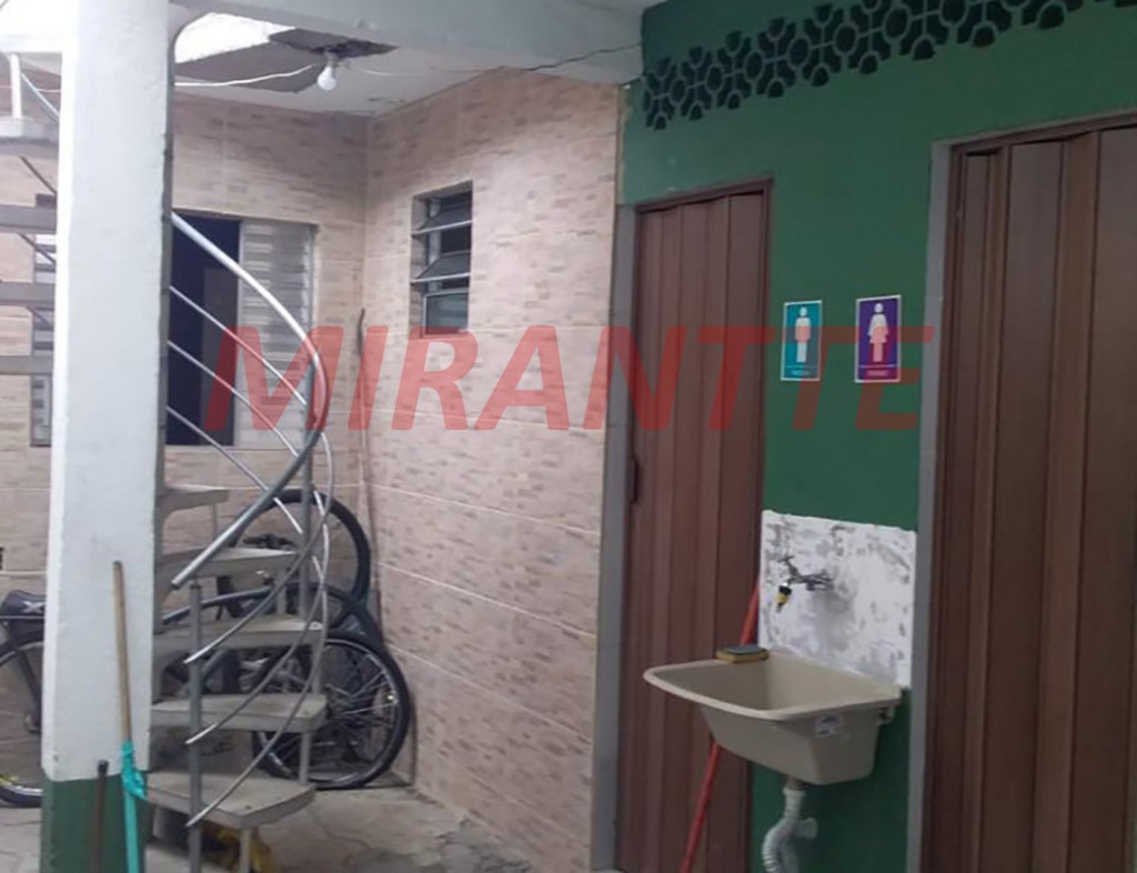 Sobrado de 250m² com 4 quartos em Vila Maria Baixa